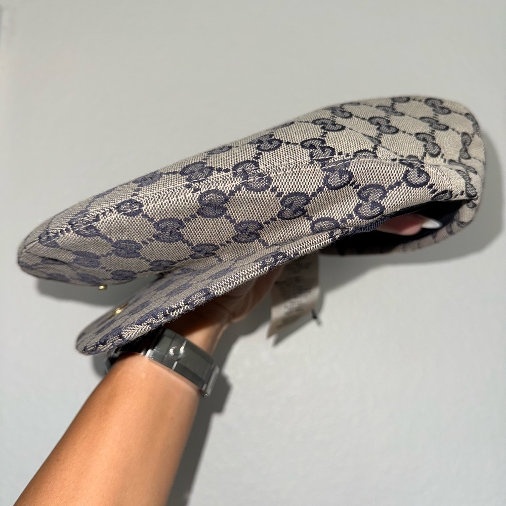 Gucci Beige and Navy Monogram Cap size Med - Picture 4 of 6
